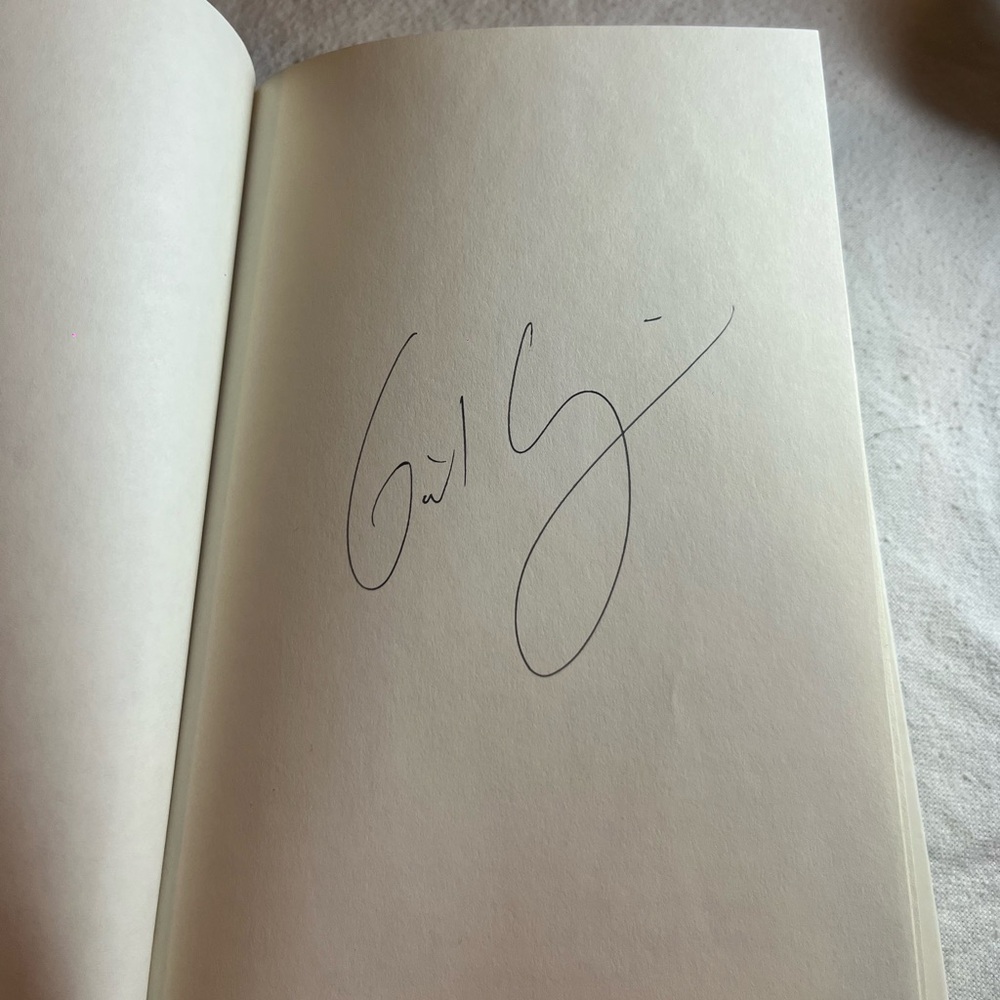 Soulless by Gail Carriger, Signed Hardcopy - Picture 2 of 7